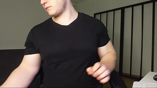 Snapshot of Richard_Dullas chatting on 12-04-25, 08:28 Richard Dullas online show from 12-04-25, 08:28