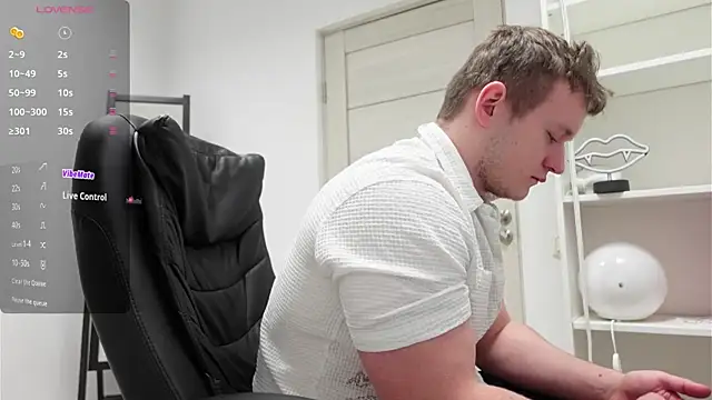 Snapshot of Richard_Dullas chatting on 01-10-26, 06:09 Richard Dullas online show from 01-10-26, 06:09