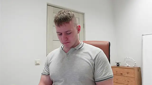 Snapshot of Richard_Dullas chatting on 06-09-26, 07:58 Richard Dullas online show from 06-09-26, 07:58