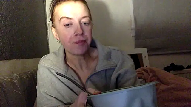 Bellababexox online show from 06-11-26, 02:53