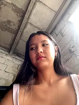 Snapshot of Firuze_Hatunn chatting on 09-13-25, 01:22 Firuze Hatunn online show from 09-13-25, 01:22