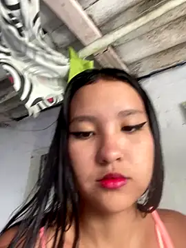 Snapshot of Firuze_Hatunn chatting on 09-18-25, 03:14 Firuze Hatunn online show from 09-18-25, 03:14