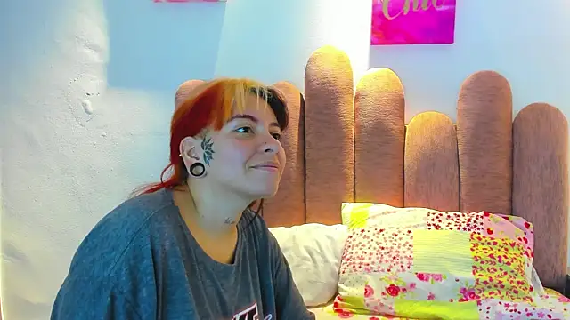 Lily666  online show from 09-19-25, 01:34