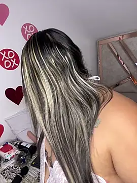 ashley-swift- online show from 02-15-26, 08:46