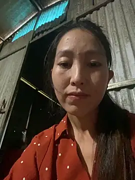 Snapshot of Huong-Ly chatting on 09-30-25, 07:24 Huong-Ly online show from 09-30-25, 07:24
