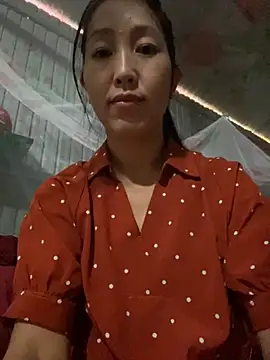 Snapshot of Huong-Ly chatting on 10-01-25, 03:45 Huong-Ly online show from 10-01-25, 03:45
