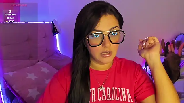 tatisdelicius online show from 10-29-25, 04:09