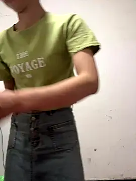 crhong666 online show from 09-24-25, 11:52