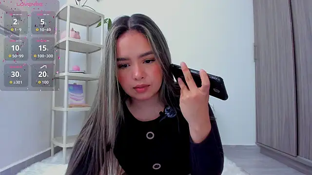 Alana Banana  online show from 09-20-25, 03:35