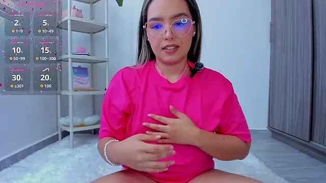 Alana Banana  online show from 09-25-25, 04:11