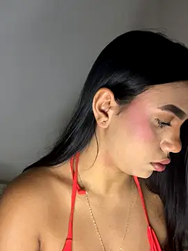 Michelle johnson  online show from 09-26-25, 06:34