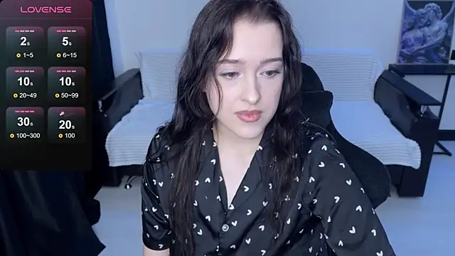 Snapshot of Sunshine_J chatting on 11-18-25, 08:57 Sunshine J online show from 11-18-25, 08:57