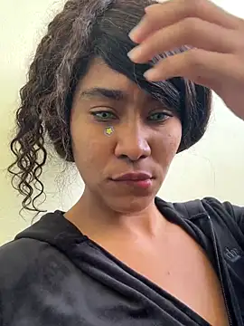 LuckyKhloe online show from 09-26-25, 02:32