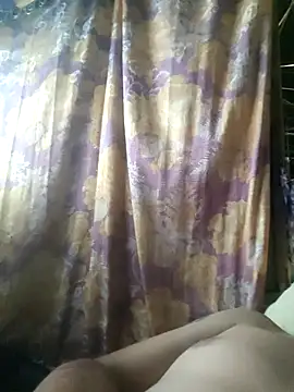 Snapshot of Scorpions76 chatting on 12-15-25, 01:32 Scorpions76 online show from 12-15-25, 01:32