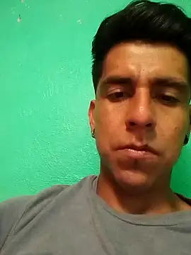 Snapshot of TragicAirplane168 chatting on 09-14-25, 07:35 TragicAirplane168 online show from 09-14-25, 07:35