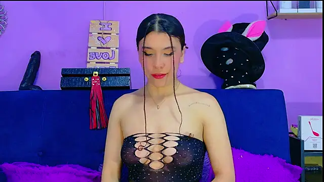 Snapshot of CristalRose chatting on 02-24-26, 04:49 CristalRose online show from 02-24-26, 04:49