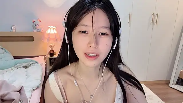 xixi gougou online show from 11-06-25, 02:12