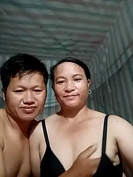 Snapshot of Love-Mama33 chatting on 10-05-25, 05:33 Love-Mama33 online show from 10-05-25, 05:33