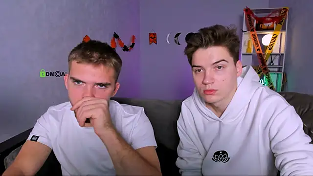 aron black  online show from 10-25-25, 07:30