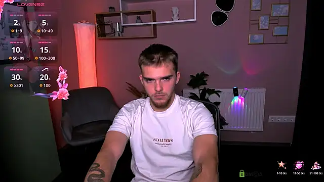 aron black  online show from 10-29-25, 08:21