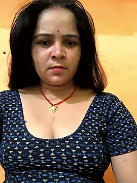 Snapshot of Cutram22 chatting on 09-16-25, 04:30 Cutram22 online show from 09-16-25, 04:30