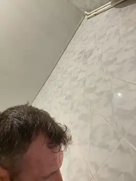 Snapshot of gigolobcn chatting on 09-11-25, 12:22 gigolobcn online show from 09-11-25, 12:22