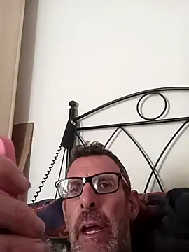 gigolobcn online show from 04-23-26, 01:13