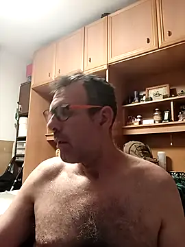 gigolobcn online show from 04-26-26, 01:47