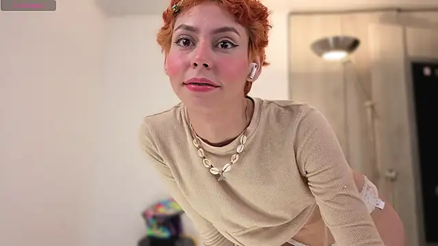 Snapshot of colette_e chatting on 10-15-25, 03:50 colette e online show from 10-15-25, 03:50