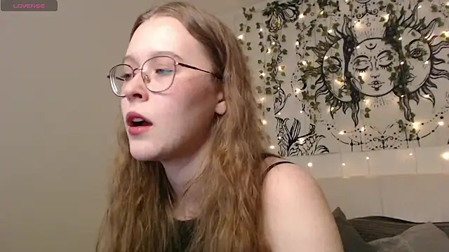 MandyMils online show from 11-22-25, 05:01