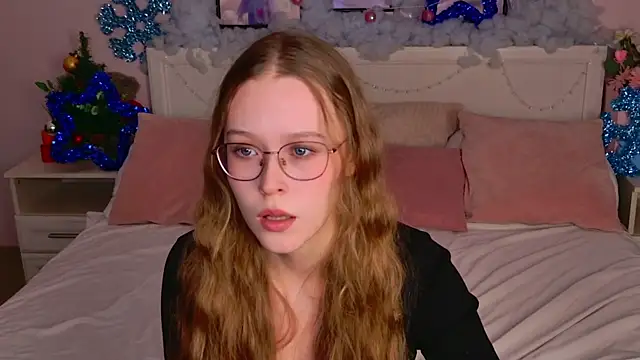 MandyMils online show from 12-14-25, 02:22