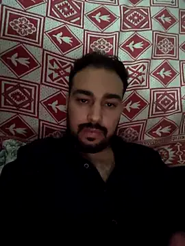 Snapshot of Aliii1657 chatting on 11-30-25, 11:53 Aliii1657 online show from 11-30-25, 11:53