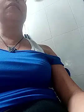 Snapshot of tany90 chatting on 09-10-25, 06:41 tany90 online show from 09-10-25, 06:41