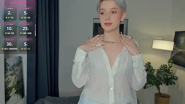 OdelynaAsp online show from 10-24-25, 12:12