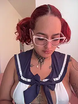 MargothWolfe online show from 10-22-25, 07:13