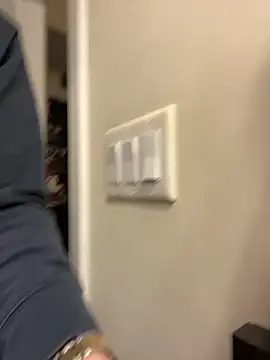 Snapshot of slimbwcfun chatting on 11-25-25, 06:46 slimbwcfun online show from 11-25-25, 06:46