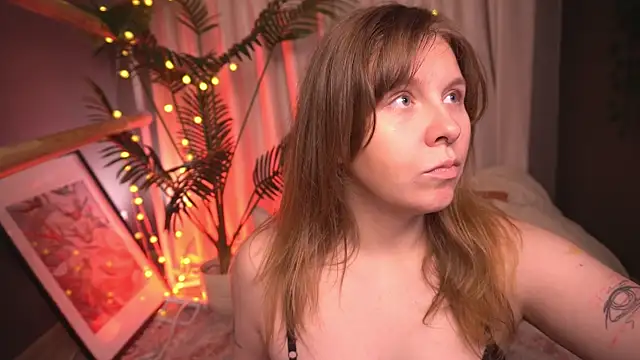 Sense Of Rosemary online show from 11-18-25, 07:24