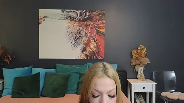 Snapshot of DashaFlame chatting on 09-24-25, 06:50 DashaFlame online show from 09-24-25, 06:50