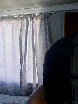 malaika1999 online show from 05-27-26, 08:00