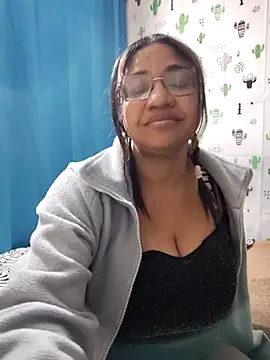 Snapshot of Avannay chatting on 09-25-25, 11:30 Avannay online show from 09-25-25, 11:30