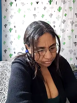 Snapshot of Avannay chatting on 09-26-25, 11:53 Avannay online show from 09-26-25, 11:53