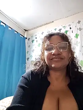 Snapshot of Avannay chatting on 04-24-26, 12:46 Avannay online show from 04-24-26, 12:46