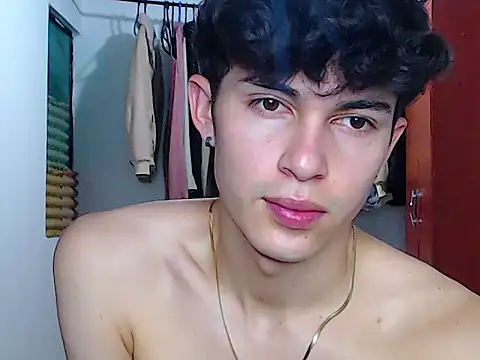 Snapshot of john_vichenso chatting on 09-18-25, 09:39 john vichenso online show from 09-18-25, 09:39