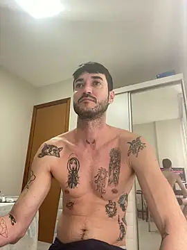 Fubinha online show from 04-25-26, 01:41