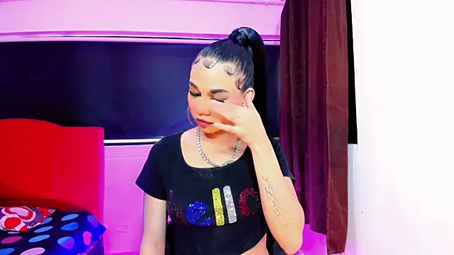 Britany montiel online show from 04-15-26, 07:58