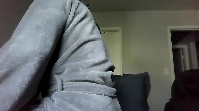 Snapshot of rockjohnson31 chatting on 10-23-25, 05:33 rockjohnson31 online show from 10-23-25, 05:33