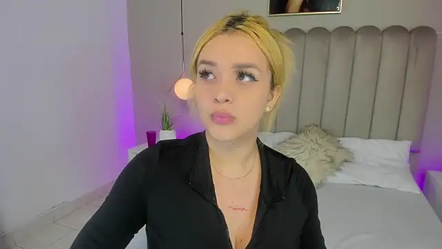 Dani rosse  online show from 04-23-26, 12:51