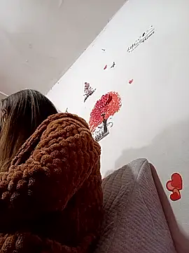 Lady 16 online show from 11-28-25, 10:45