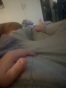 Snapshot of spiderkind98 chatting on 09-22-25, 05:42 spiderkind98 online show from 09-22-25, 05:42