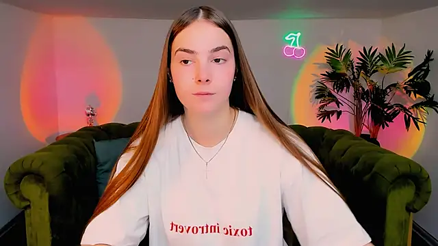 Snapshot of rad_rebel_ chatting on 09-20-25, 09:10 rad rebel  online show from 09-20-25, 09:10